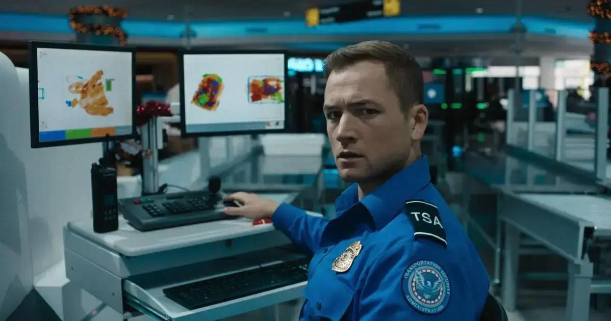 5 Motivos para Assistir Carry-On, o Novo Thriller da Netflix