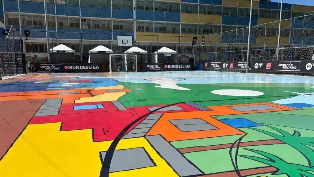 EA Sports Inaugura Quadra de Futebol no Vidigal com FC Futures